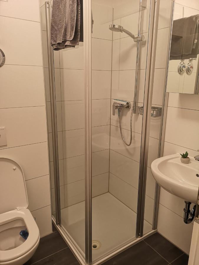 شقة Beautiful Flat, Near Westpark & Hostpital, Easy Parking إنغولشتات المظهر الخارجي الصورة